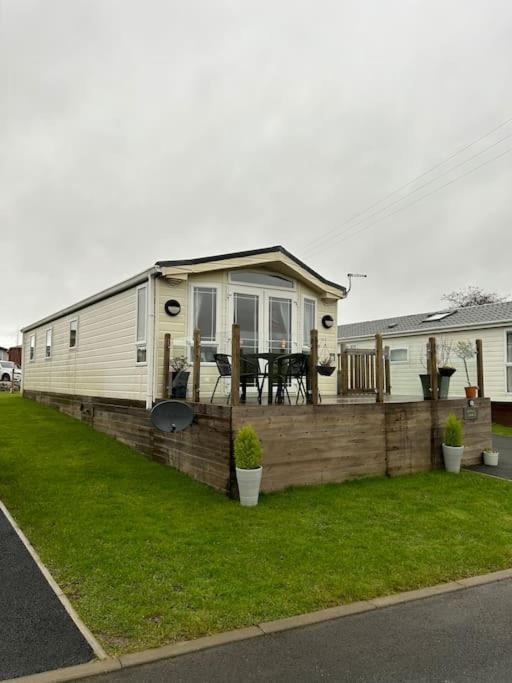 Daffodil Lodge Кокърмаут Екстериор снимка