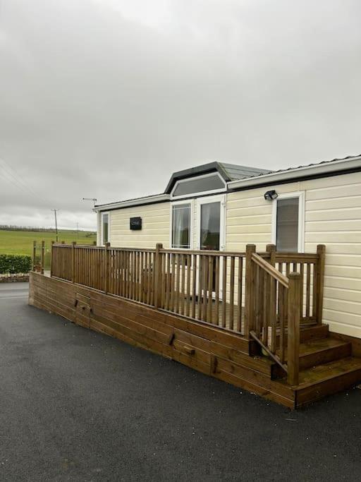 Daffodil Lodge Кокърмаут Екстериор снимка